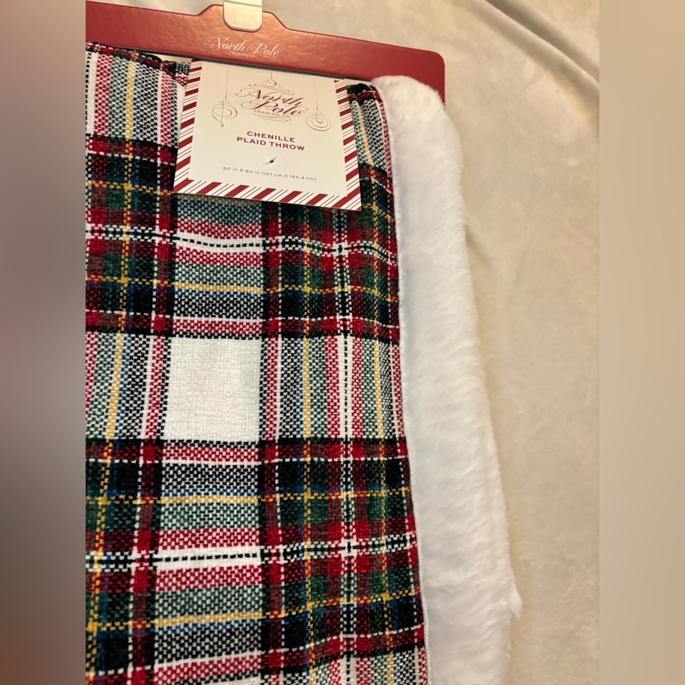 North Pole Trading Company Chenelle Throw Blanket and Matching Pillow NWT - Picture 5 of 8